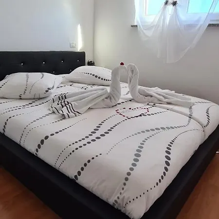 Kasandra - Ruhe & Eleganz In Buje, Istrien Апартаменты