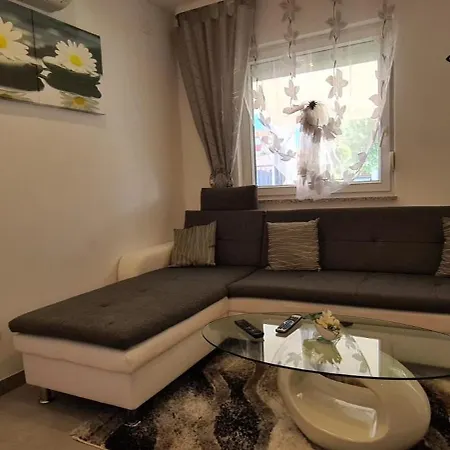 Kasandra - Ruhe & Eleganz In Buje, Istrien * Kaštel