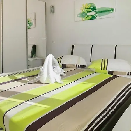 Kasandra - Ruhe&eleganz In Buje, Istrien * Kaštel