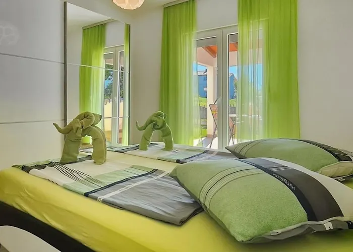 Apartment Kasandra - Ruhe & Eleganz In Buje, Istrien