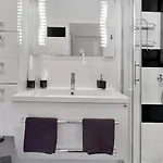 Appartement Kasandra - Ruhe & Eleganz In Buje, Istrien *