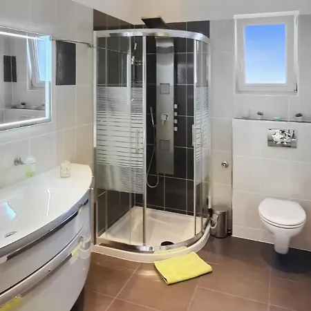 Apartamento Kasandra - Ruhe & Eleganz In Buje, Istrien