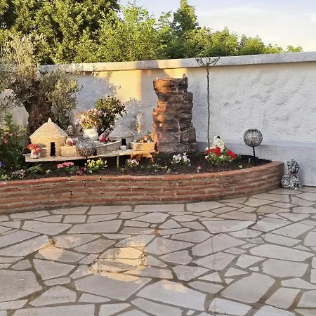 Kasandra - Ruhe & Eleganz In Buje, Istrien Apartment Kastel