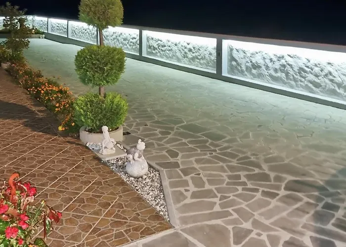 Kasandra - Ruhe & Eleganz In Buje, Istrien * Kaštel